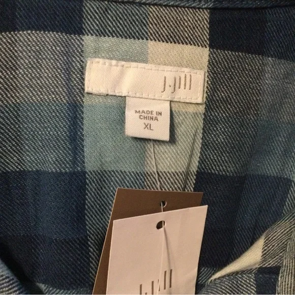 NWT J Jill Blue Plaid Button-Up Shirt with Pockets, size XL - Picture 8 of 9
